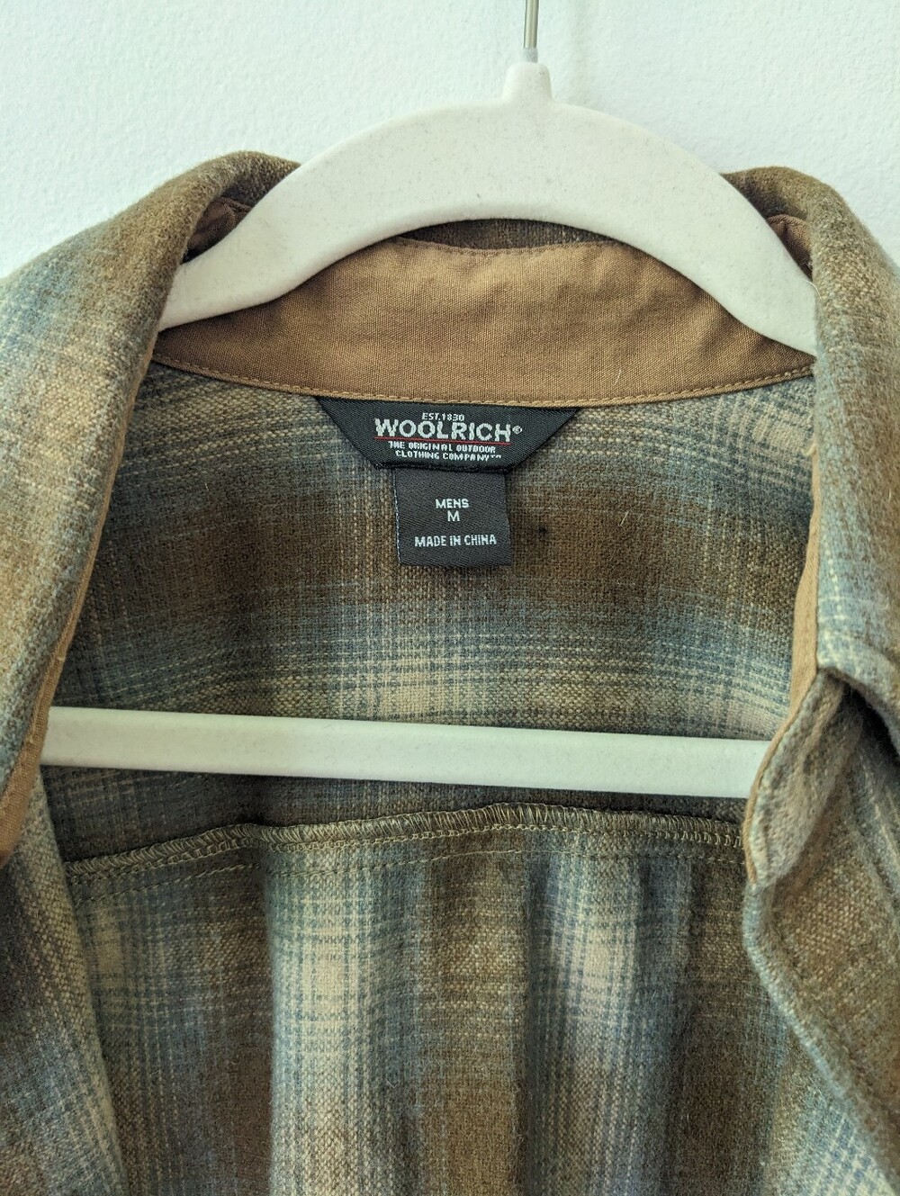 Men's Woolrich Button Down Cropped Shacket - Picture 2 of 2